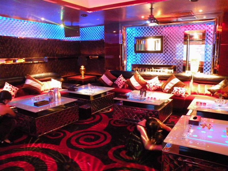 探索商务ktv，解密其含义-东风区ktv预订